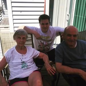 Meet your Posher, Thomas